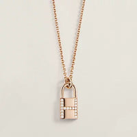 [Aethel]HM ADVANCED NICHE LOCK HEAD NECKLACE DIAMONDS
