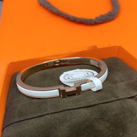 [Aethel]CLASSIC HM CLIC WHITE 8MM ENAMEL BRACELET